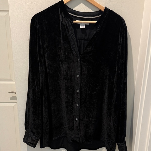 Tommy Bahama Velvet Silk blend Black Button Down Shirt Size XL - Picture 3 of 12